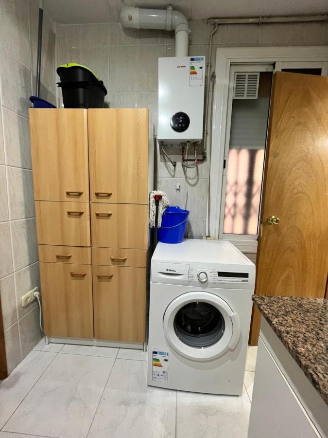 Bugo Luis Apartament Lejlighed Barcelona Eksteriør billede